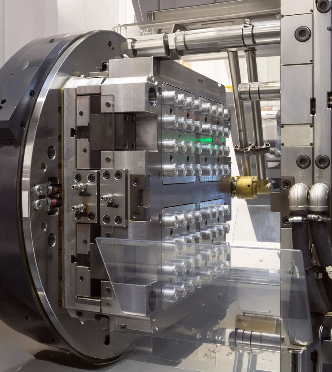 Real plastic processing production machinery